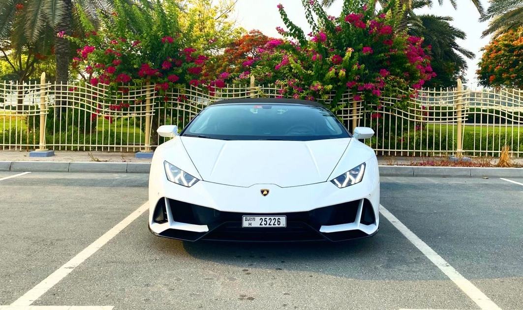 Lamborghini Huracan EVO Convertible WHITE 2020 rental dubai
