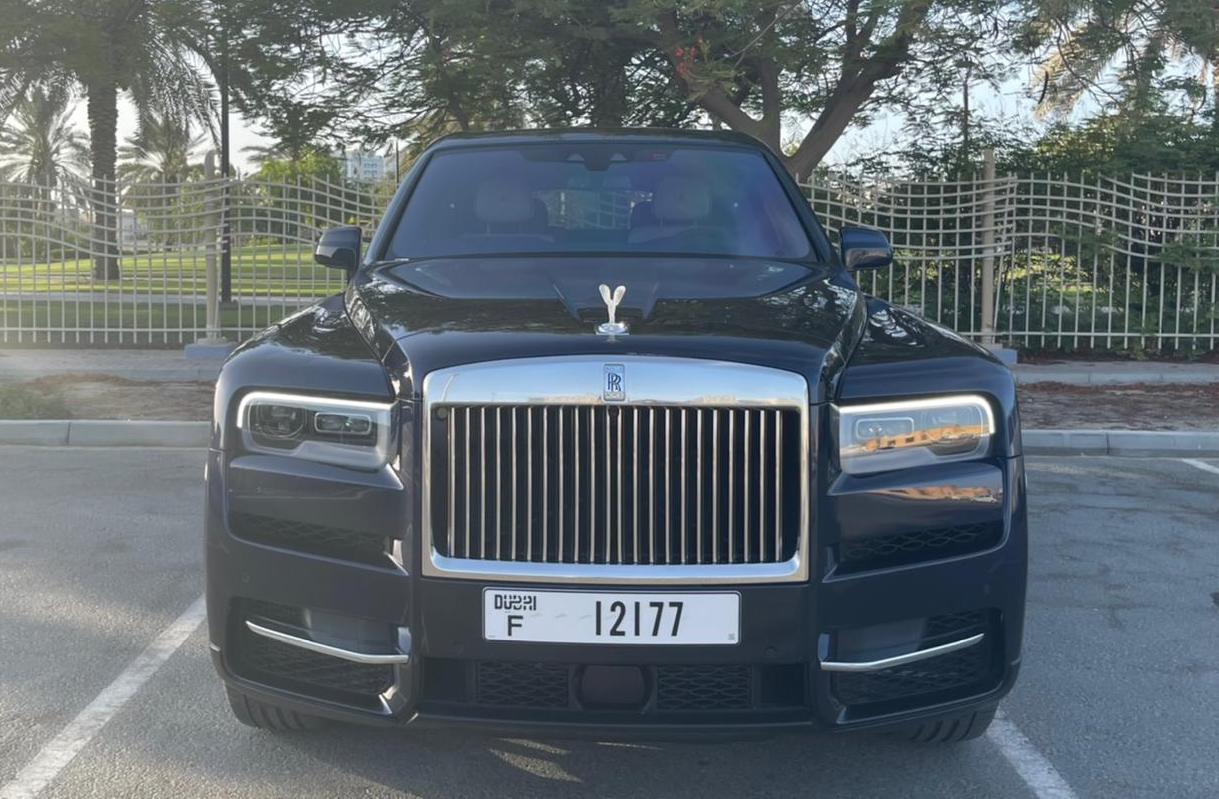 Rolls Royce Cullinan Limited  BLACK 2021 rental dubai