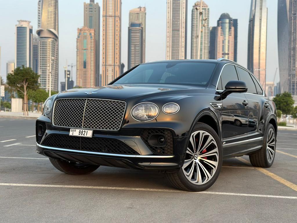 Bentley Bentayga BLACK 2023 rental dubai