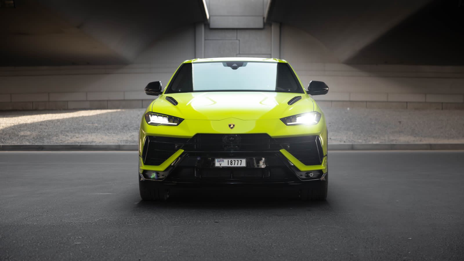 Lamborghini Urus S  2023 rental dubai