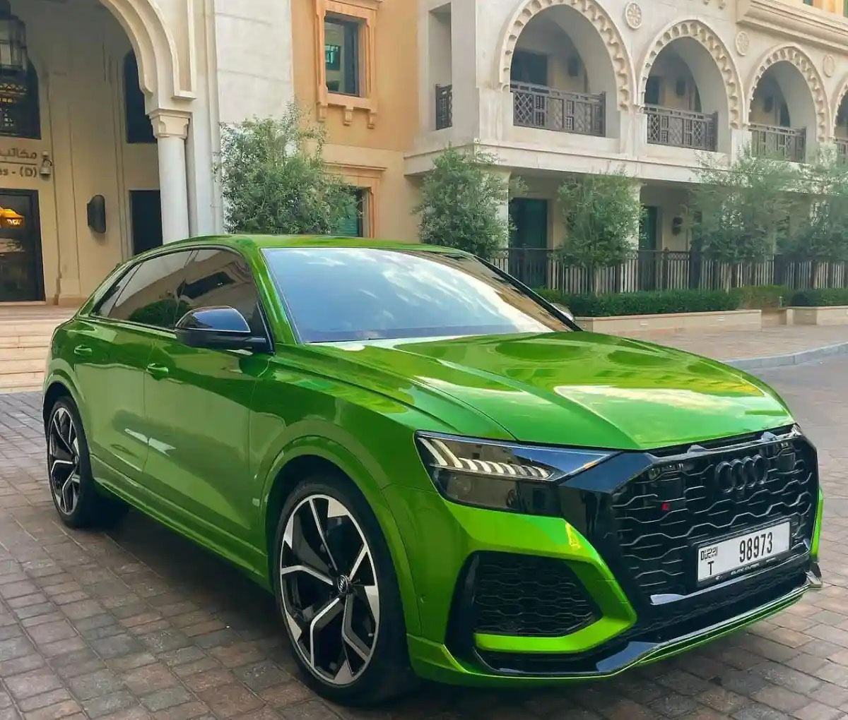 Audi RS Q8 GREEN 2022 rental dubai