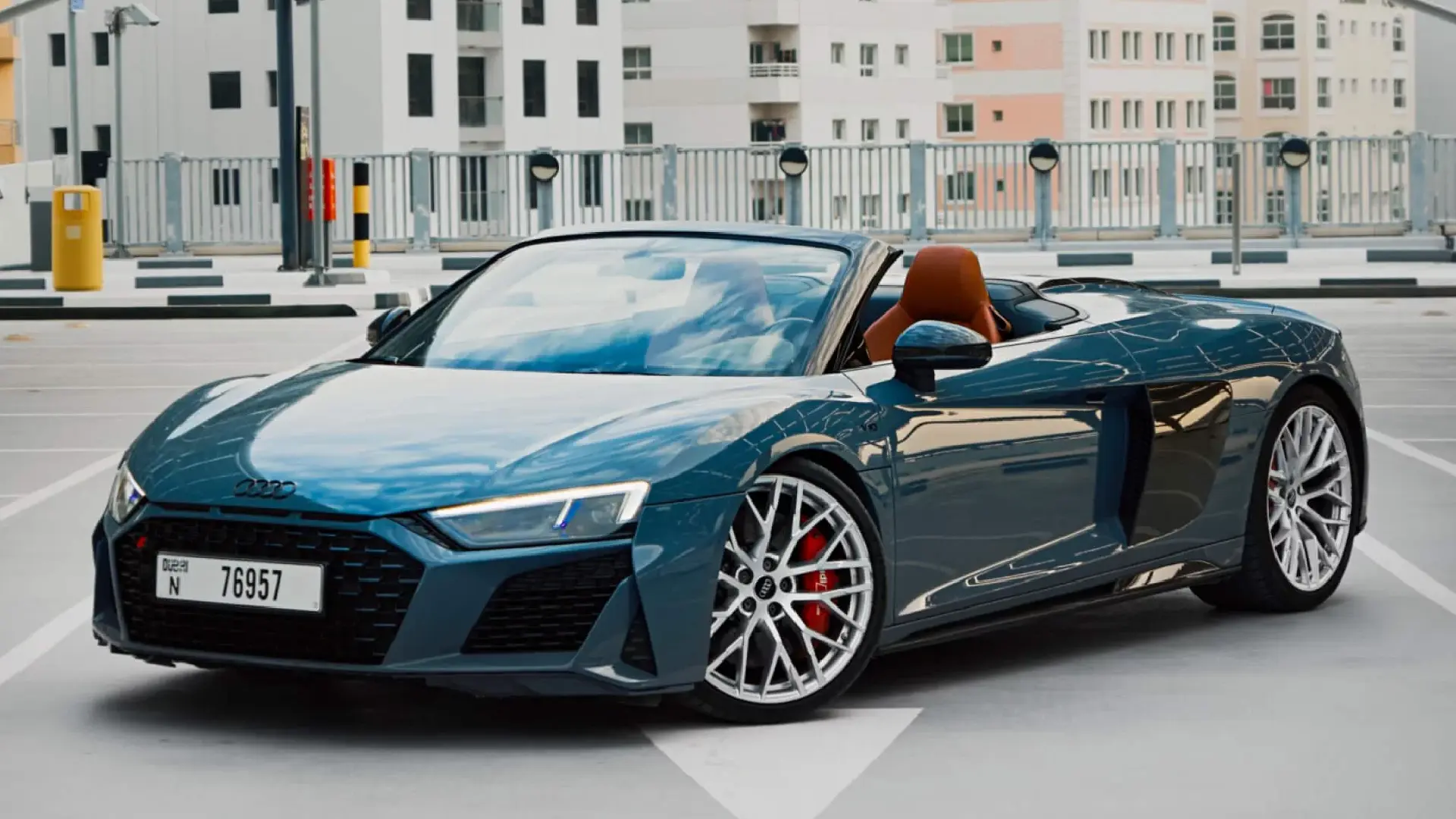 Audi R8 Spyder  2024 rental dubai