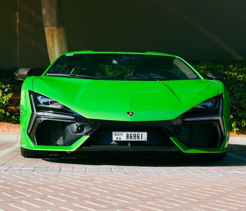 Lamborghini Revuelto V12 Green  2024 rental dubai
