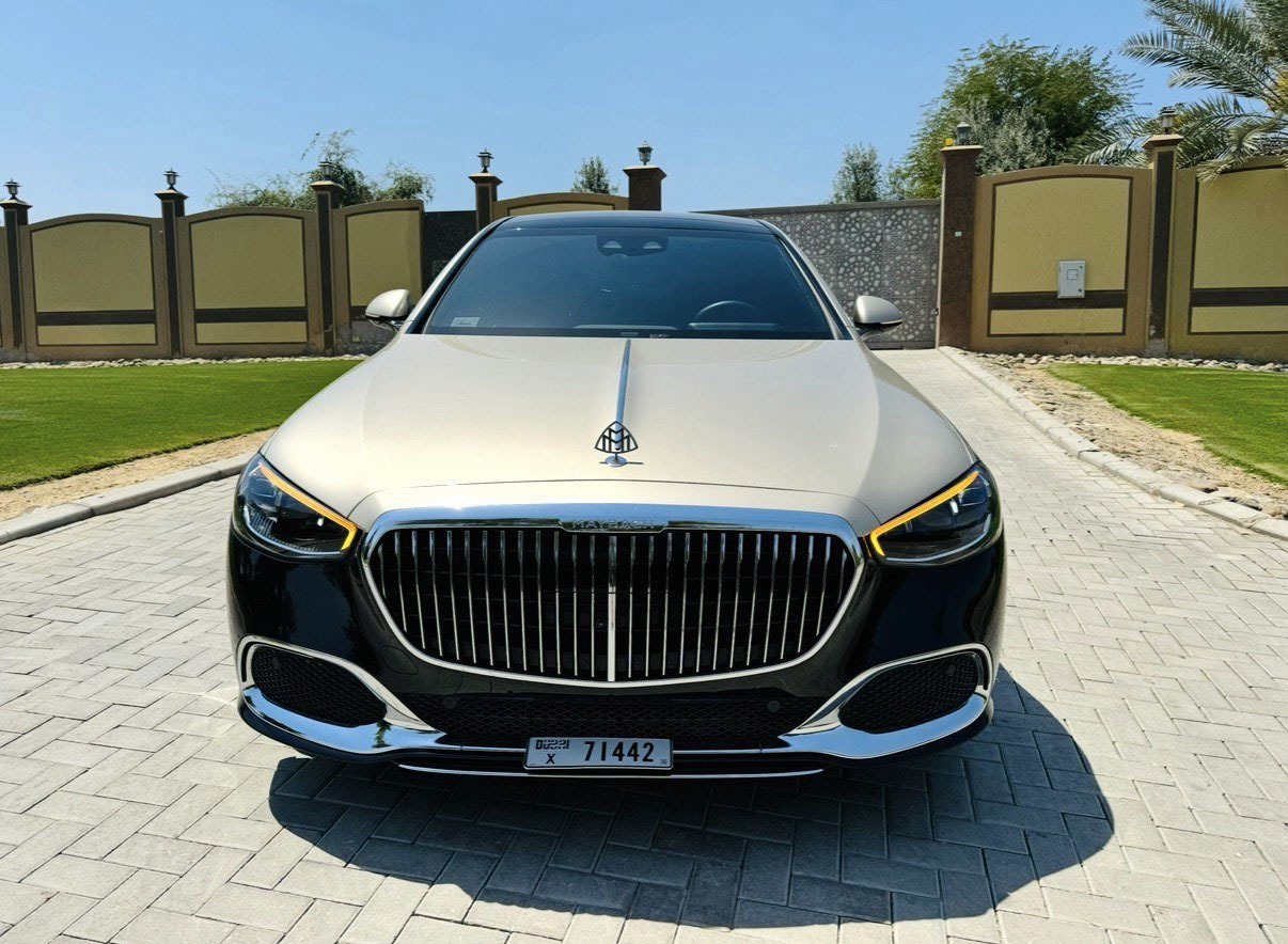 Mercedes-Maybach S Class Black  2024 rental dubai