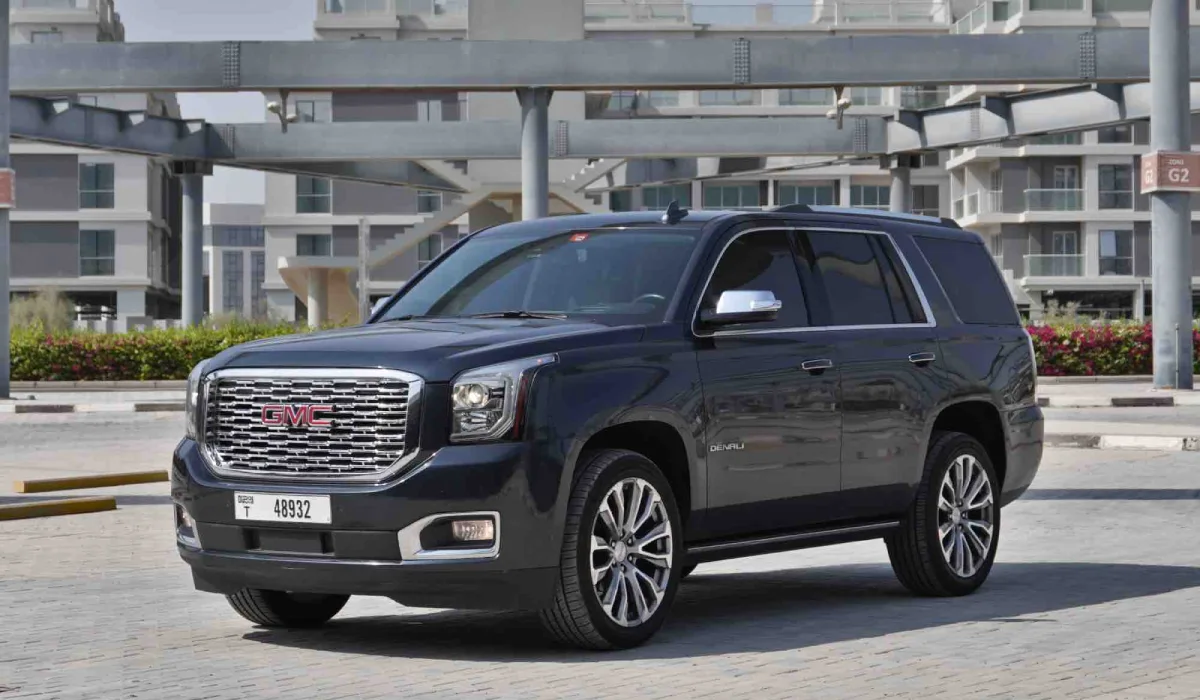 GMC YUKON BEIGE 2021 rental dubai